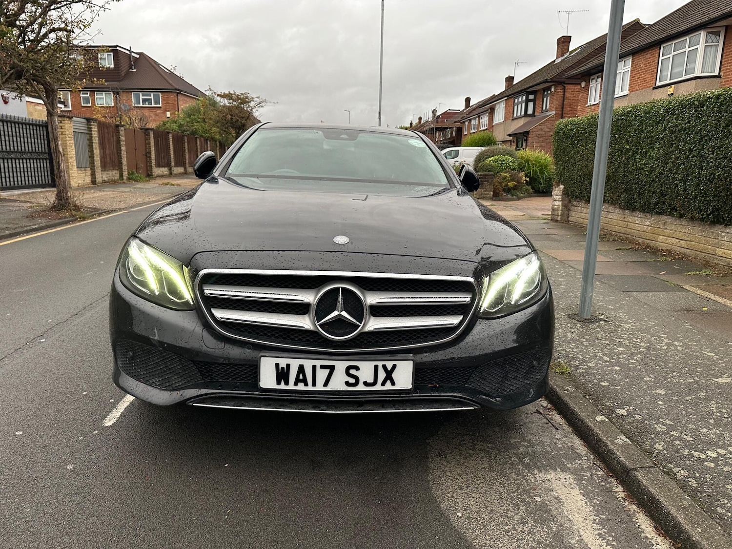 Used Mercedes-Benz E Class 2017 for sale - 76166864: Photo 4