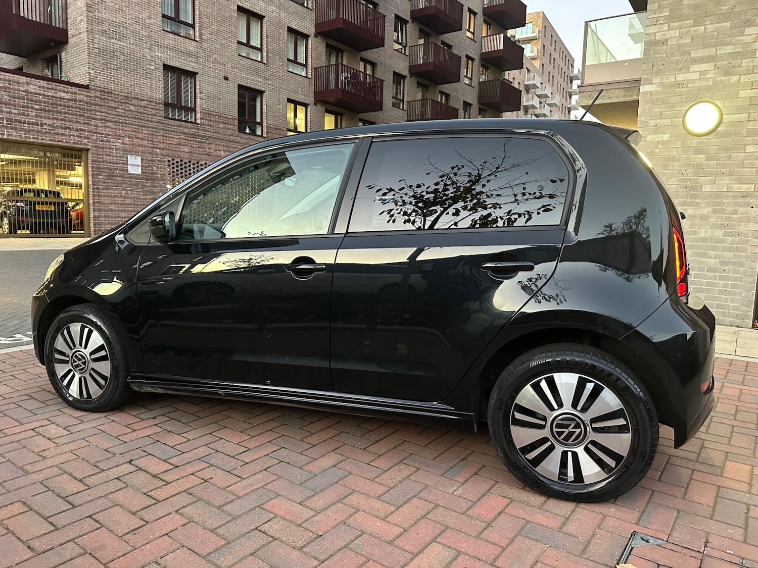 Used Volkswagen up! 2022 for sale - 76714896: Photo 10