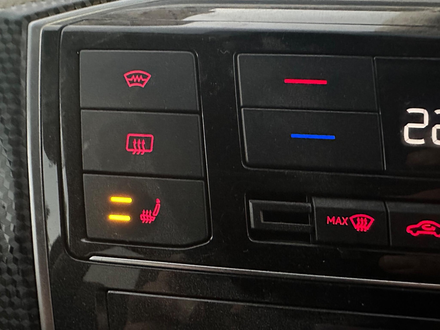 Used Volkswagen up! 2022 for sale - 76714896: Photo 18