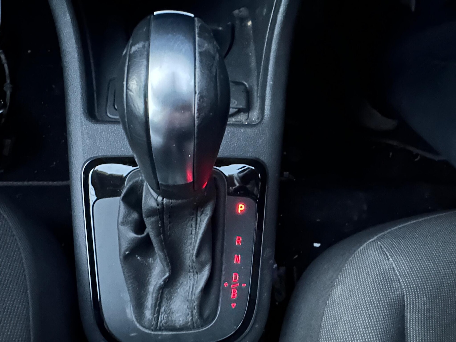 Used Volkswagen up! 2022 for sale - 76714896: Photo 3