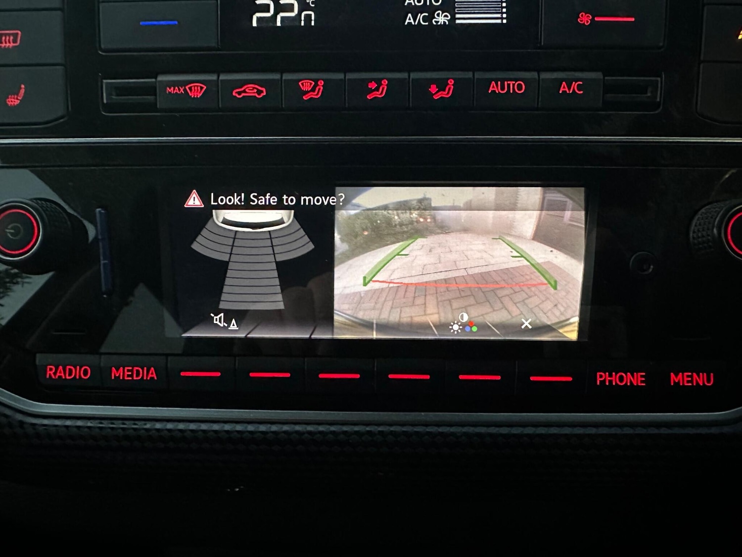 Used Volkswagen up! 2022 for sale - 76714896: Photo 4