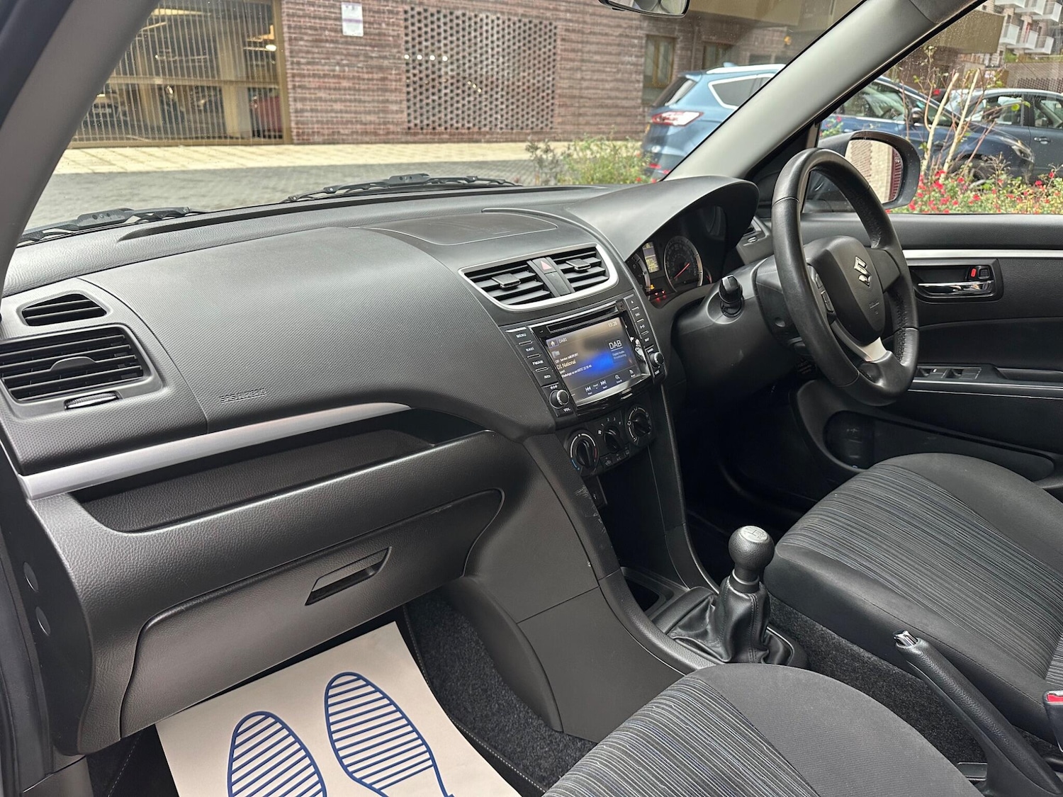 Used Suzuki Swift 2016 for sale - 76585343: Photo 14