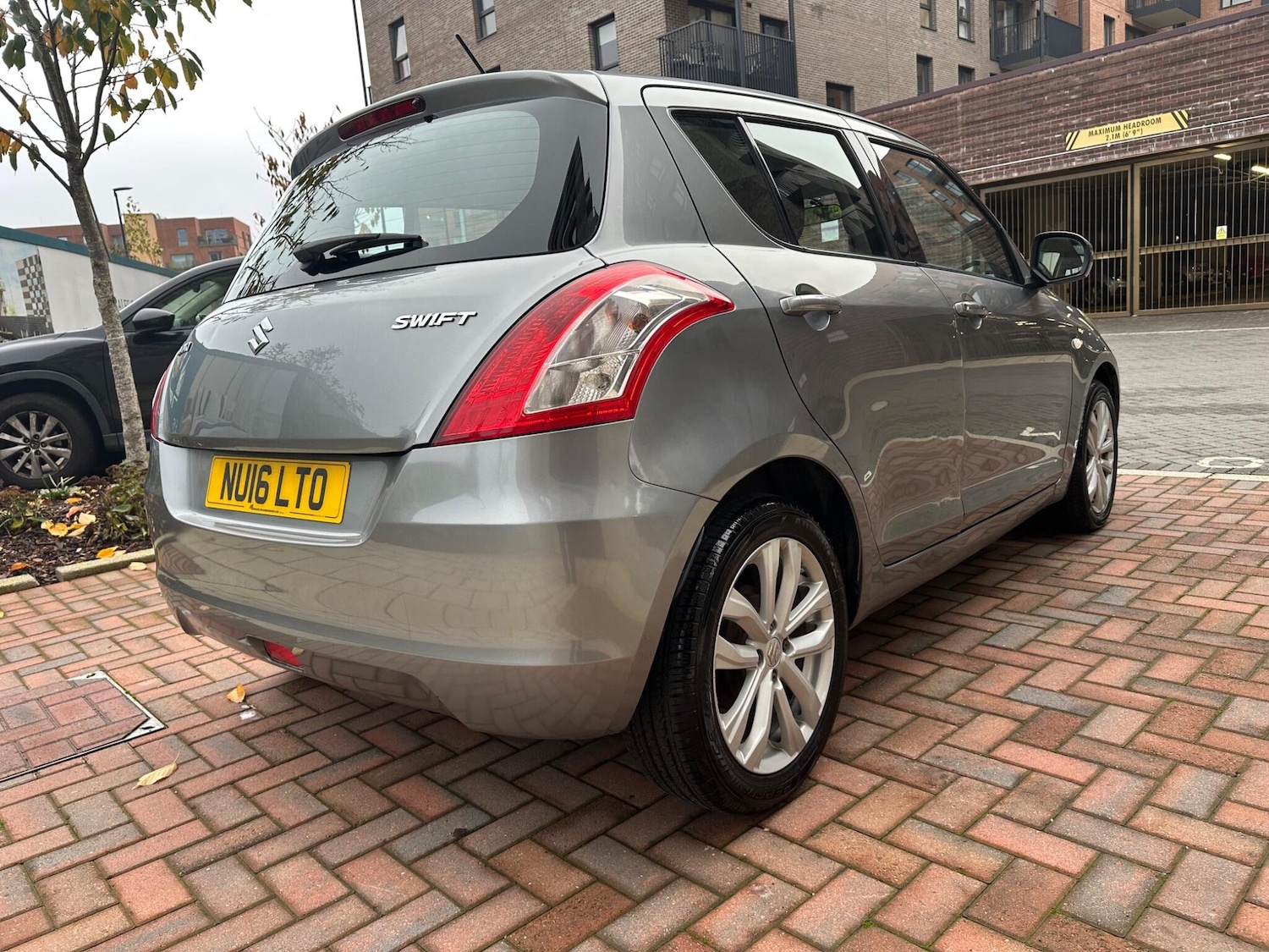 Used Suzuki Swift 2016 for sale - 76585343: Photo 2