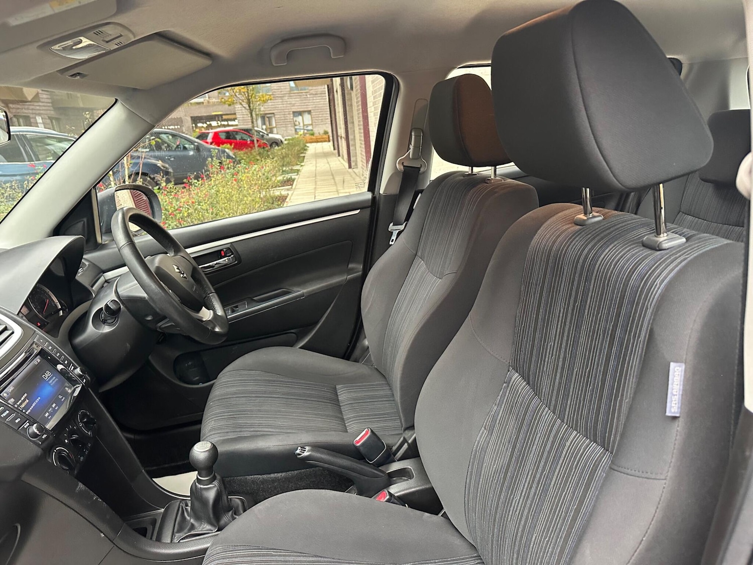 Used Suzuki Swift 2016 for sale - 76585343: Photo 33