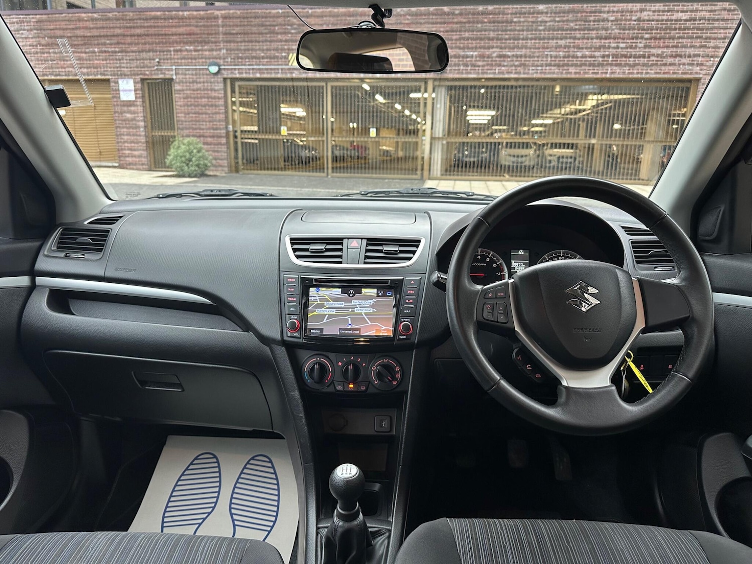 Used Suzuki Swift 2016 for sale - 76585343: Photo 4