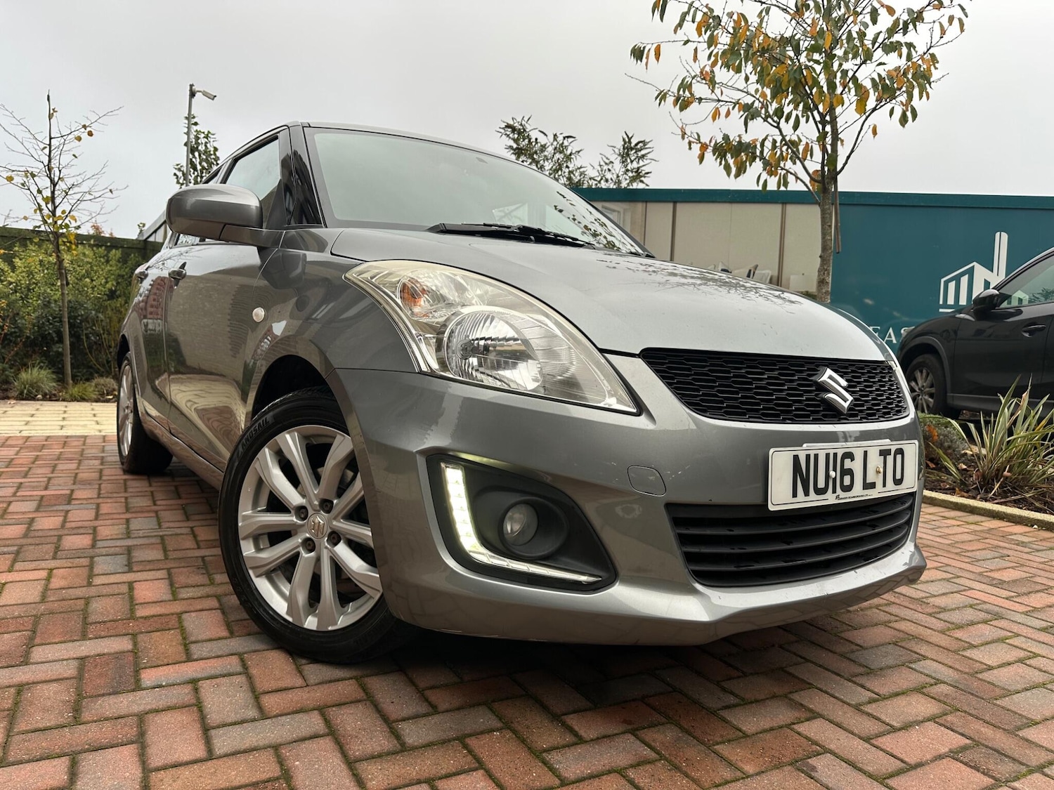 Used Suzuki Swift 2016 for sale - 76585343: Photo 8