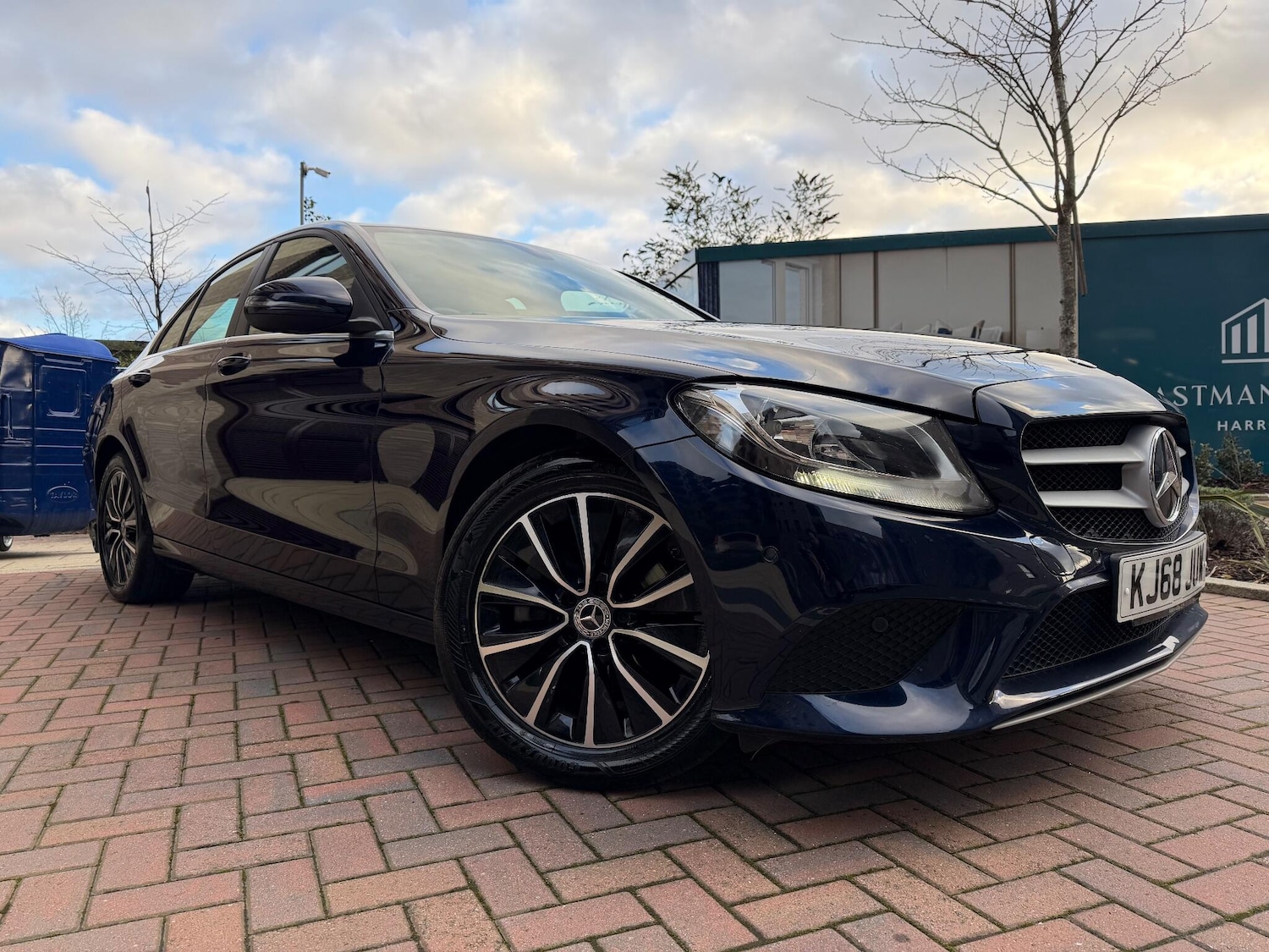 Used Mercedes-Benz C Class 2019 for sale - 76898818: Photo 11