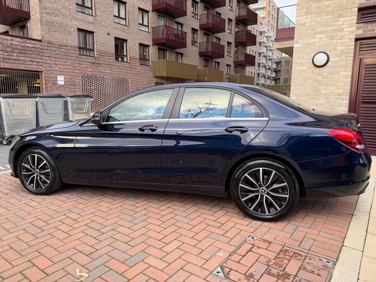 Used Mercedes-Benz C Class 2019 for sale - 76898818: Photo 16