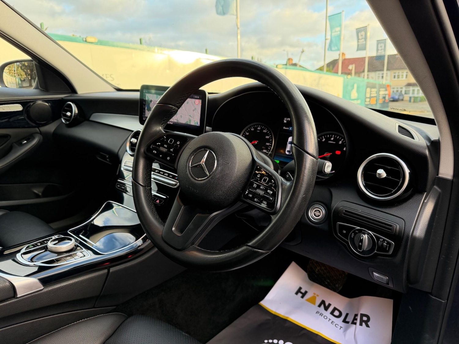 Used Mercedes-Benz C Class 2019 for sale - 76898818: Photo 23