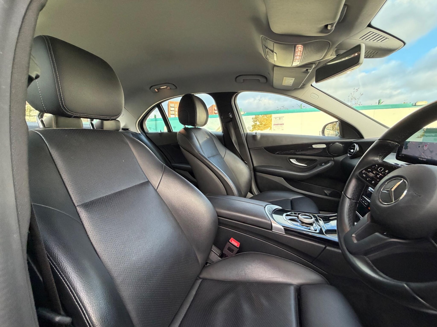 Used Mercedes-Benz C Class 2019 for sale - 76898818: Photo 28