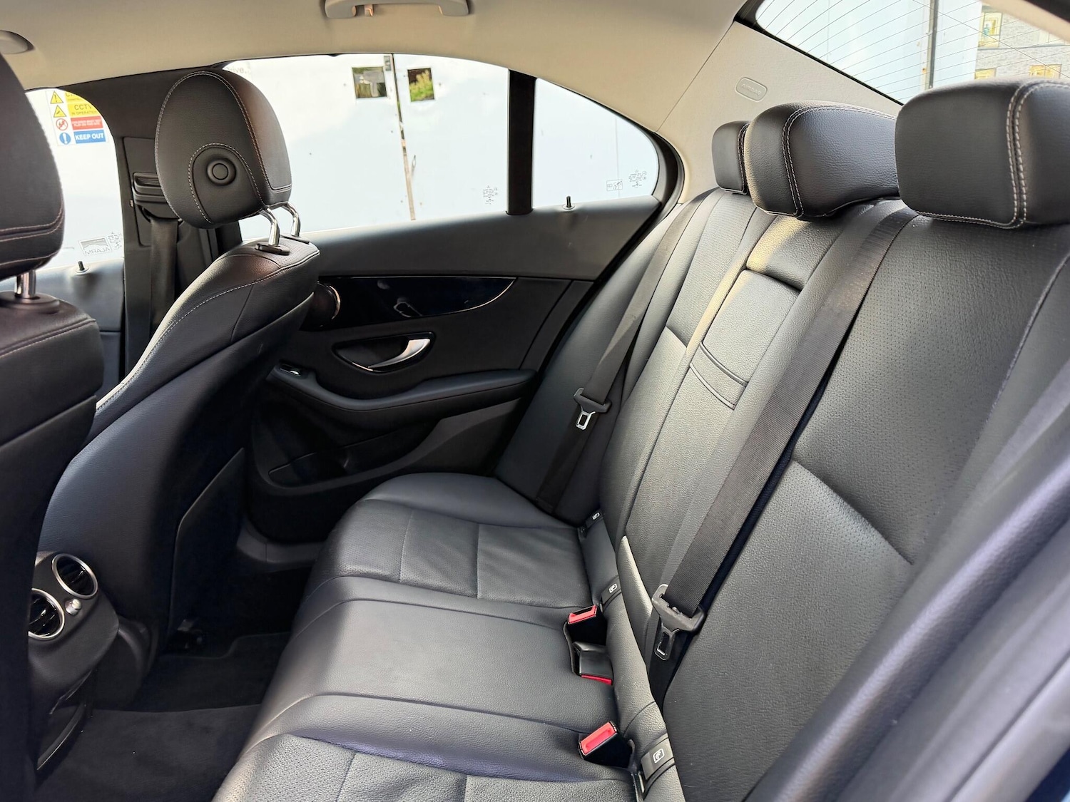 Used Mercedes-Benz C Class 2019 for sale - 76898818: Photo 33