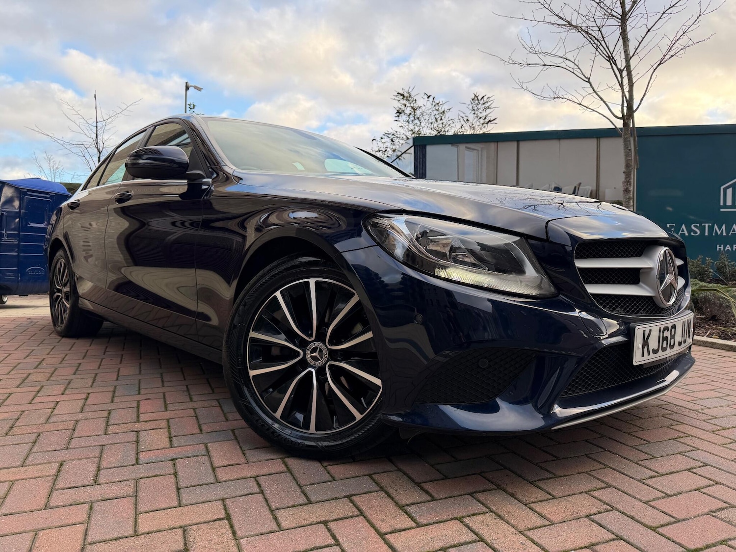 Used Mercedes-Benz C Class 2019 for sale - 76898818: Photo 6