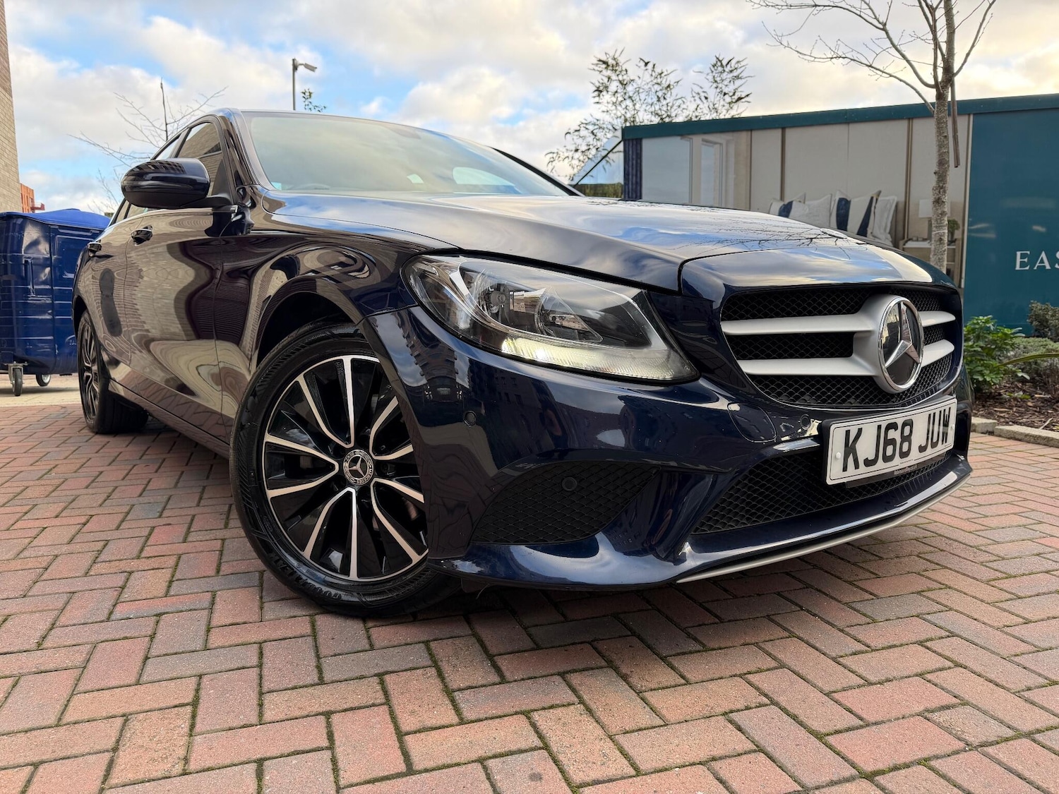 Used Mercedes-Benz C Class 2019 for sale - 76898818: Photo 8