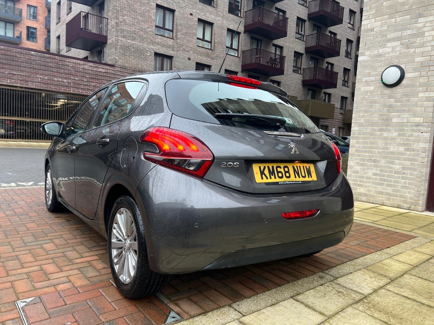 Used Peugeot 208 2018 for sale - 77612844: Photo 2