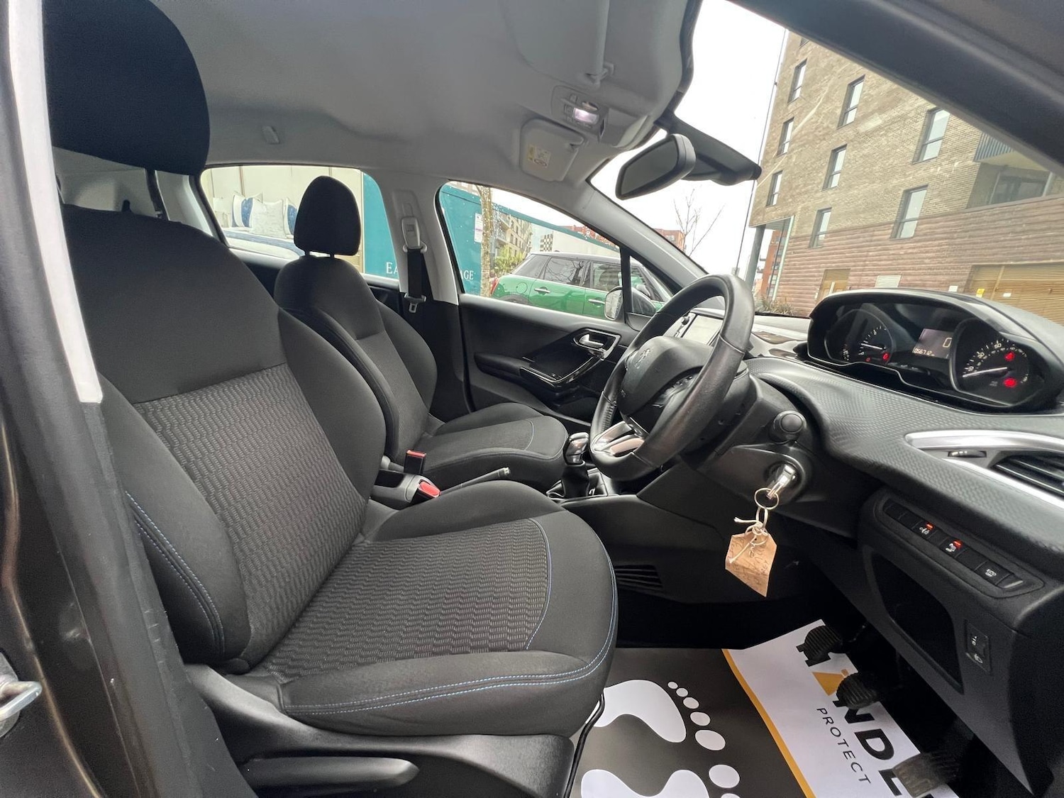 Used Peugeot 208 2018 for sale - 77612844: Photo 20