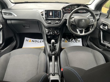 Used Peugeot 208 2018 for sale - 77612844: Photo