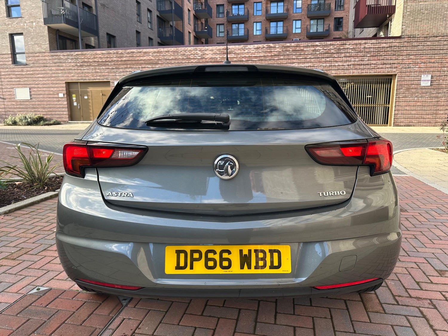 Used Vauxhall Astra 2016 for sale - 76667308: Photo 13