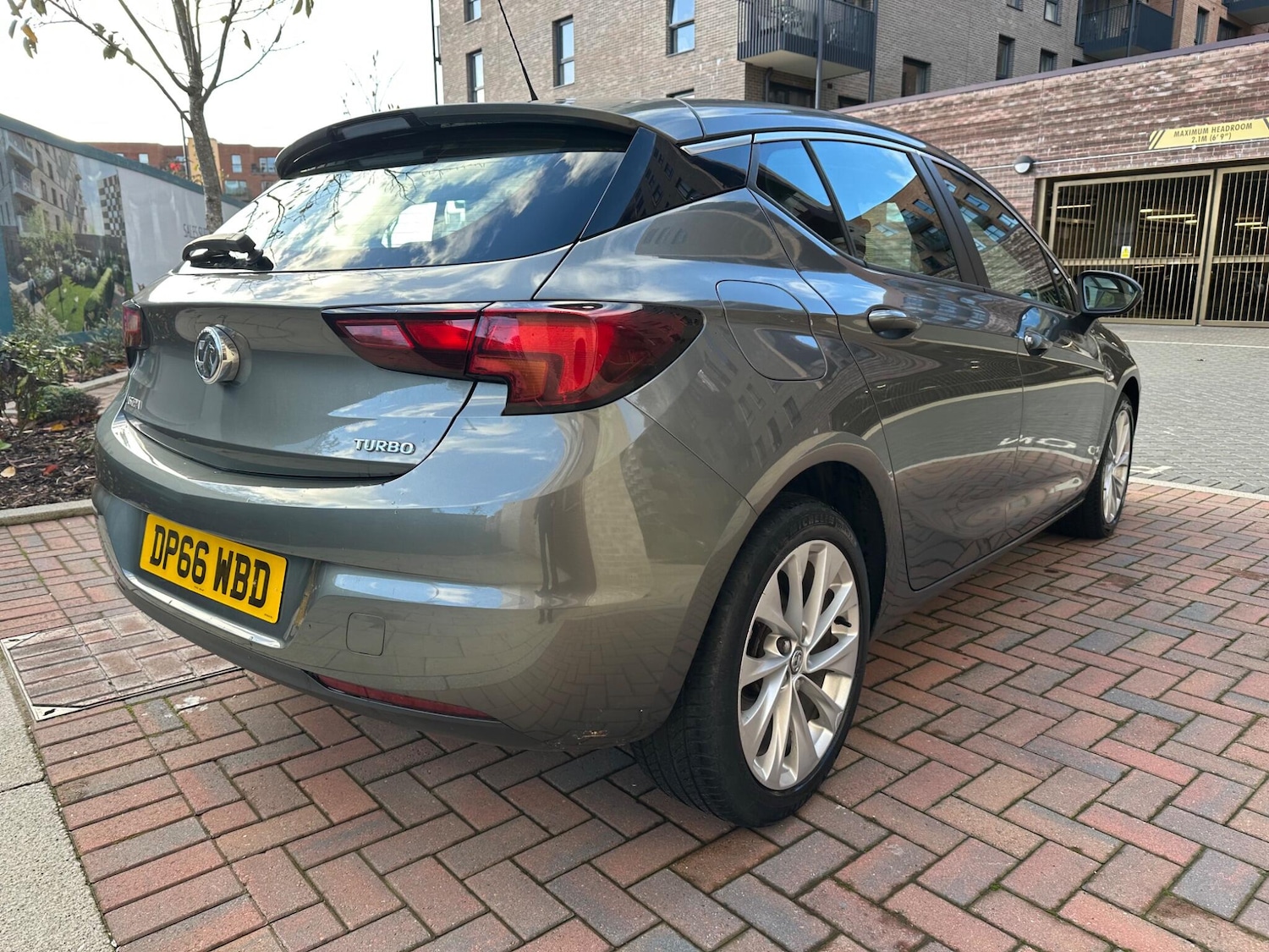 Used Vauxhall Astra 2016 for sale - 76667308: Photo 16