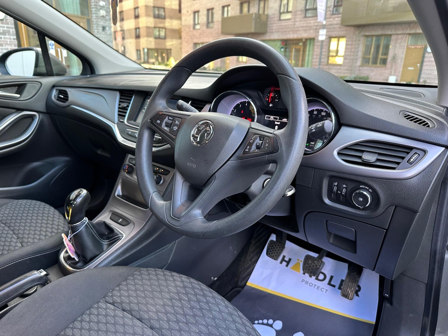 Used Vauxhall Astra 2016 for sale - 76667308: Photo 17