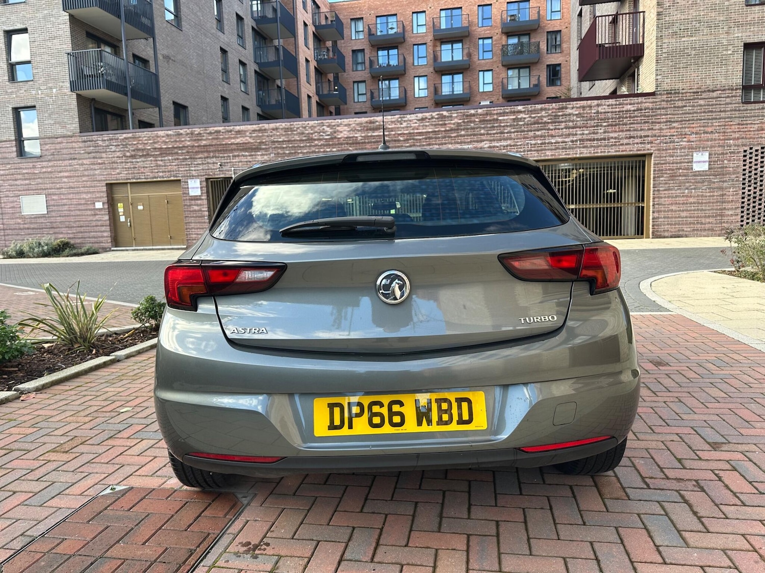 Used Vauxhall Astra 2016 for sale - 76667308: Photo 7