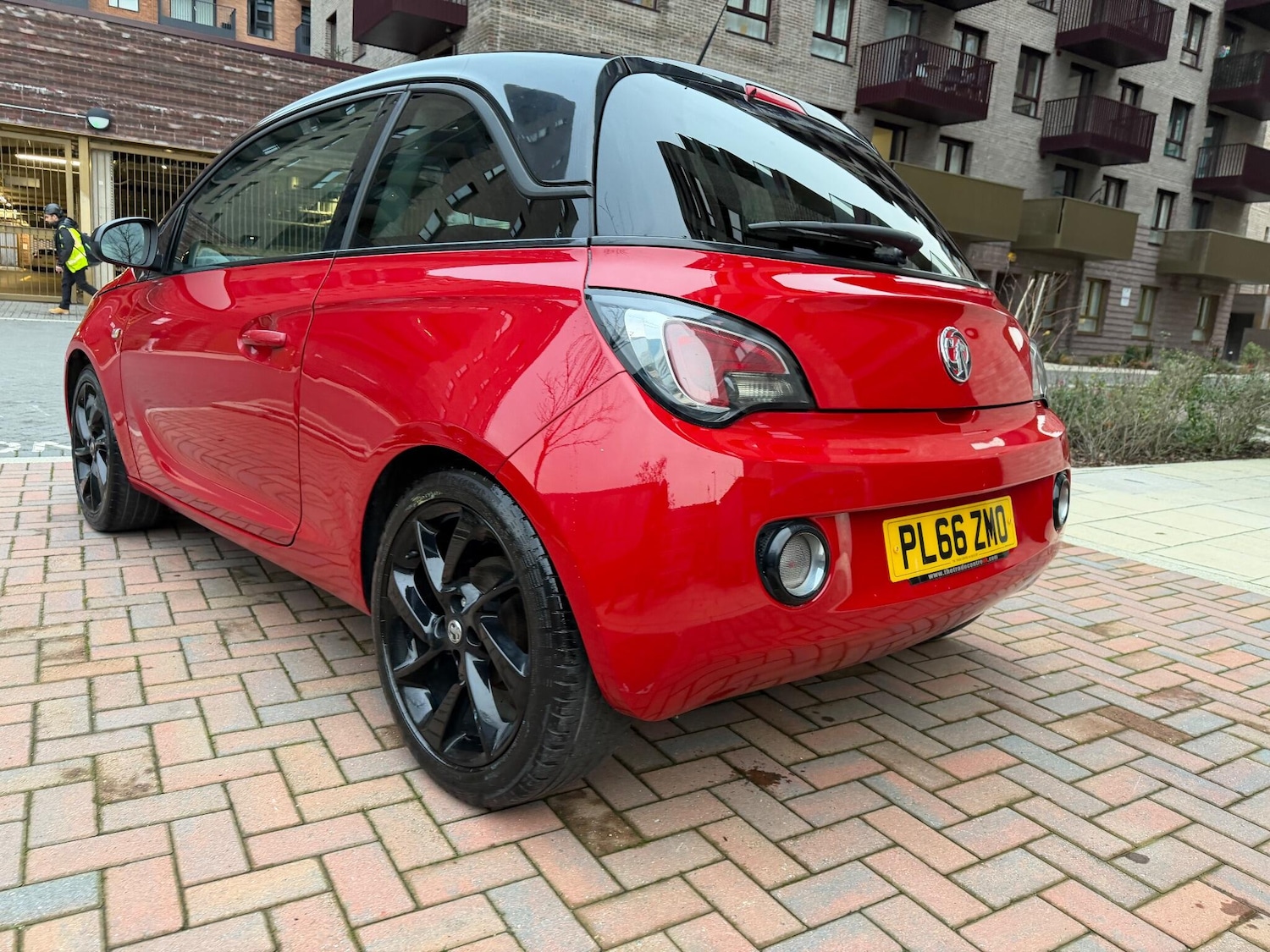 Used Vauxhall ADAM 2017 for sale - 76855929: Photo 2
