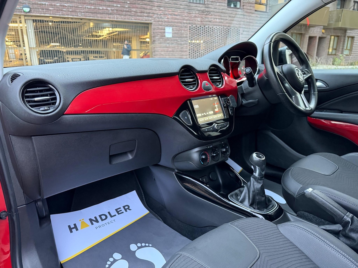 Used Vauxhall ADAM 2017 for sale - 76855929: Photo 3