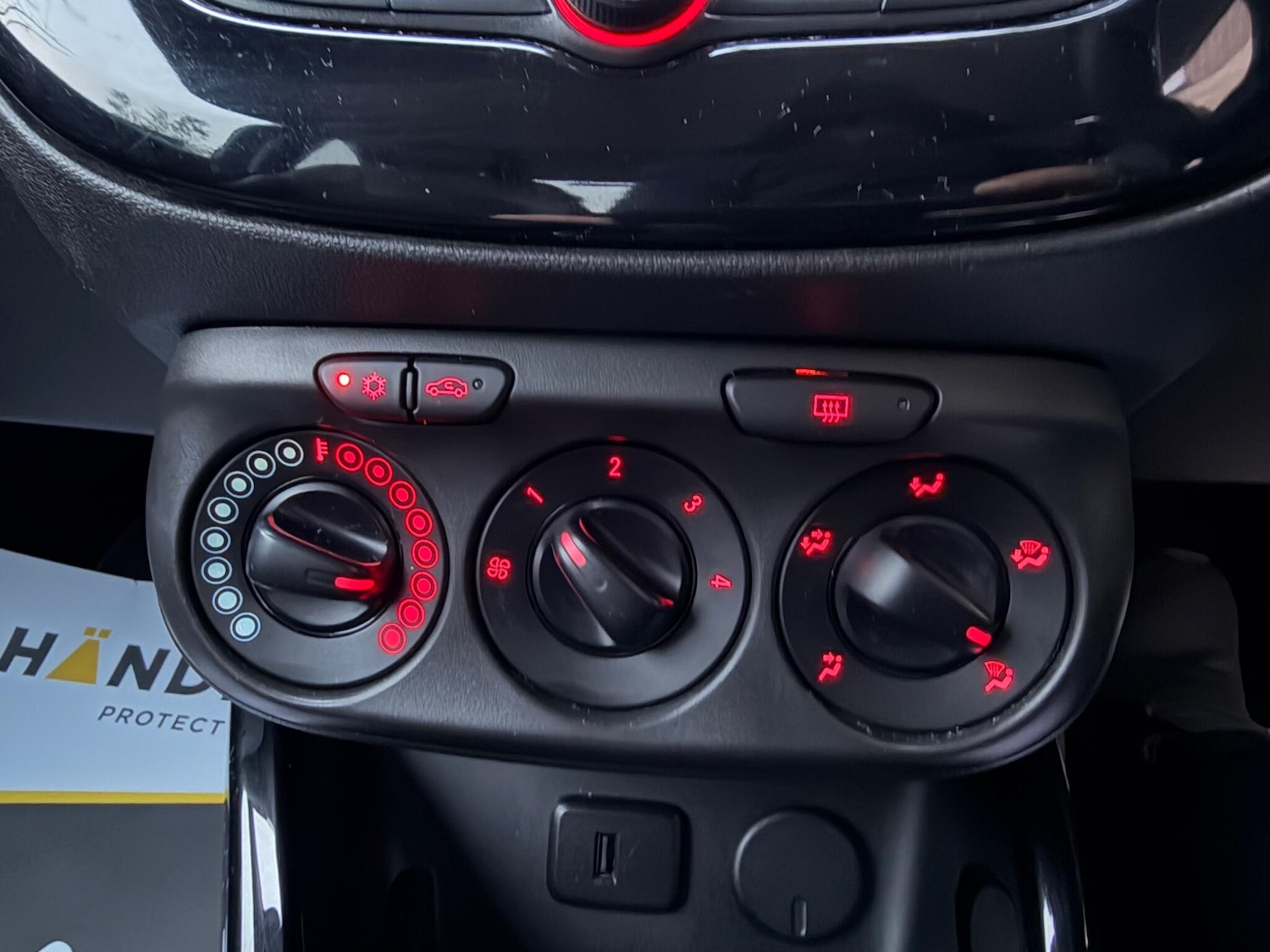 Used Vauxhall ADAM 2017 for sale - 76855929: Photo 41