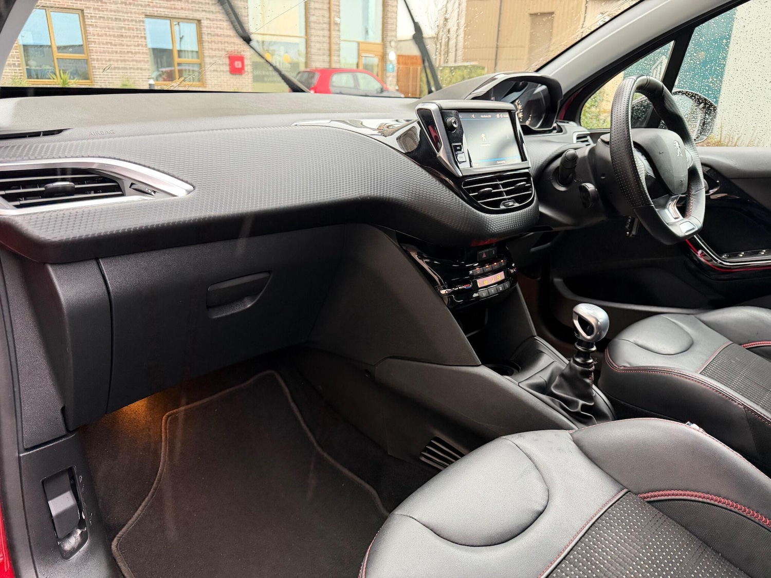 Used Peugeot 208 2019 for sale - 77215869: Photo 4