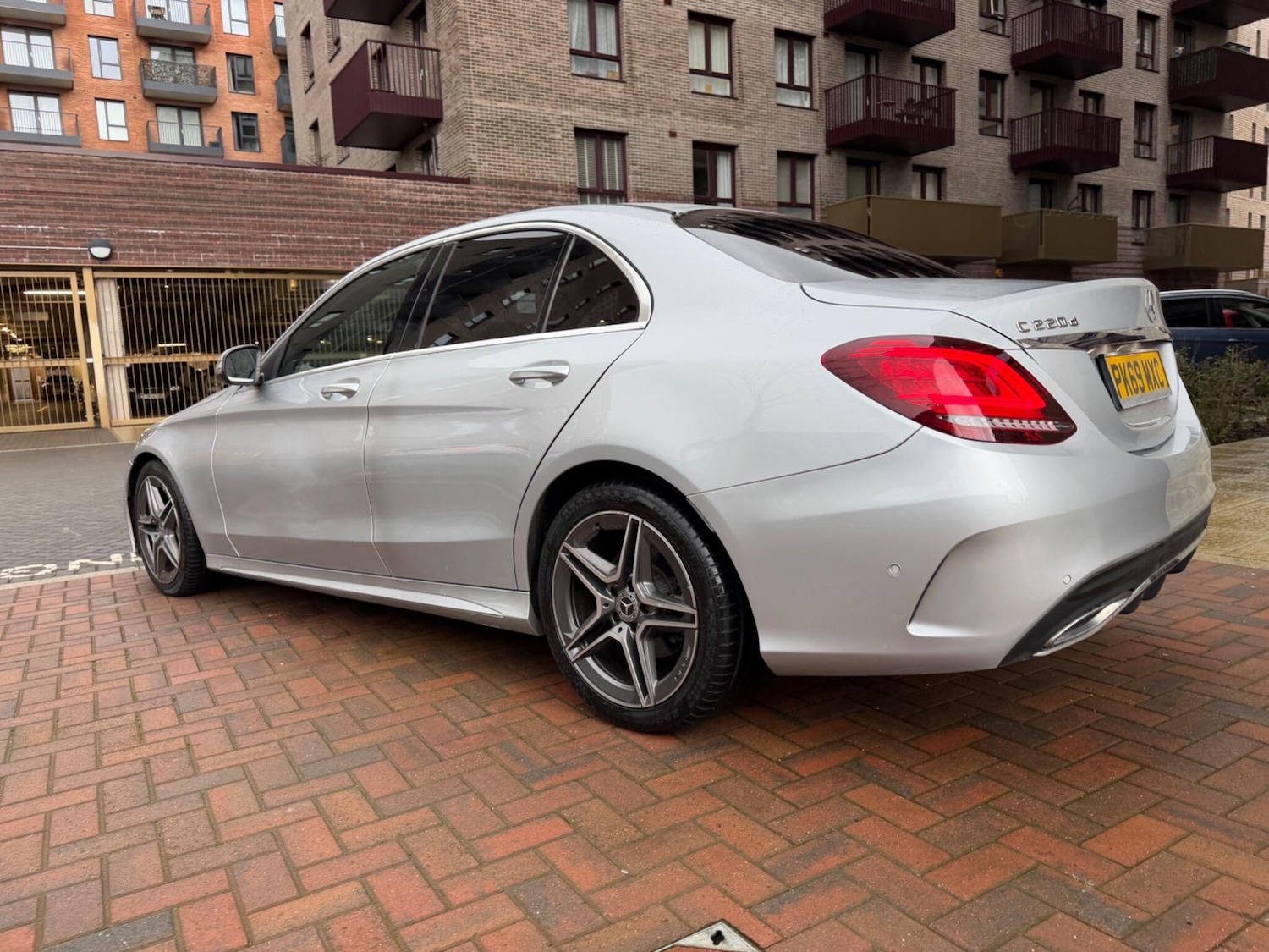 Used Mercedes-Benz C Class 2019 for sale - 77479355: Photo 9