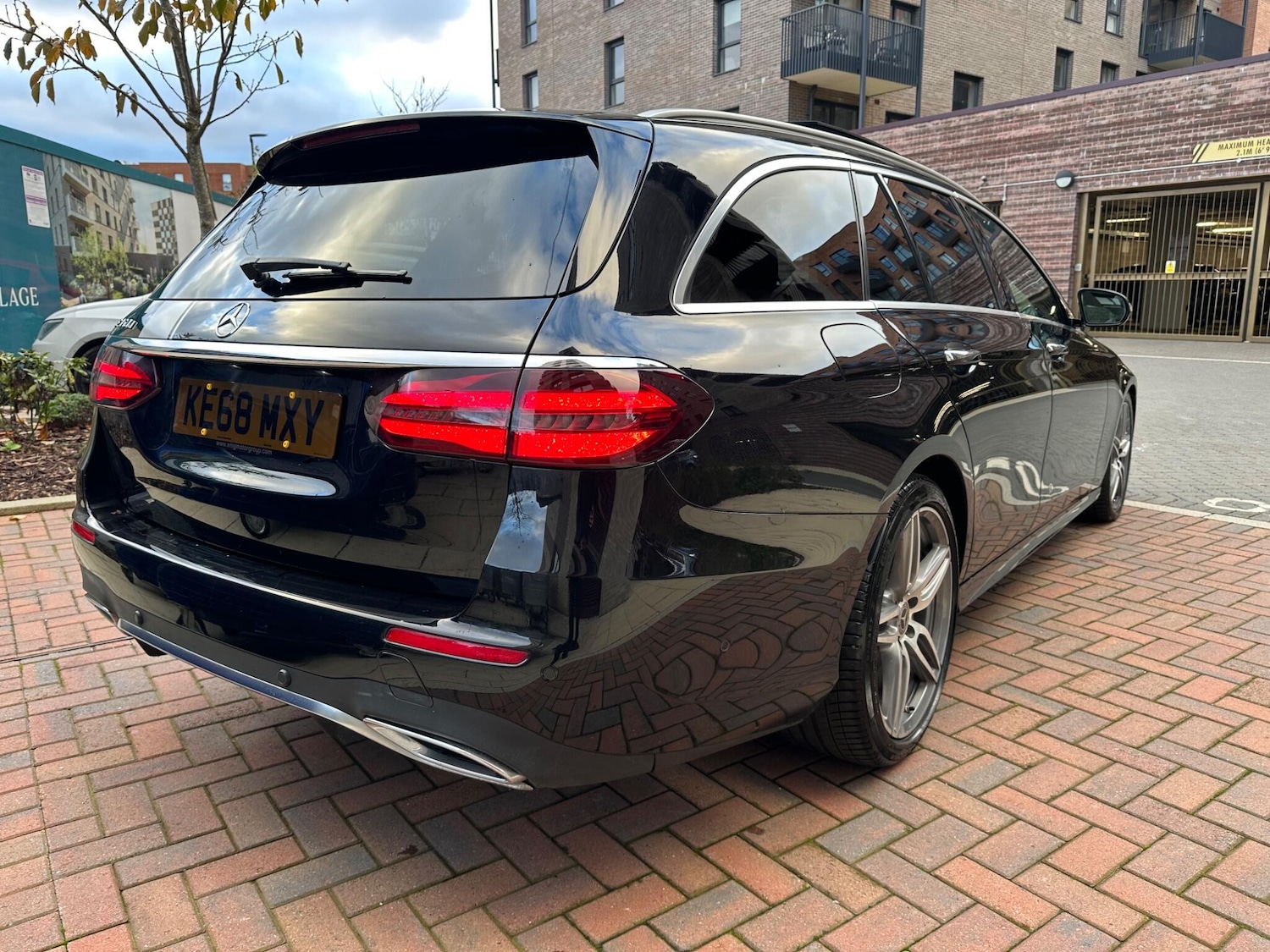 Used Mercedes-Benz E Class 2018 for sale - 76700648: Photo 23