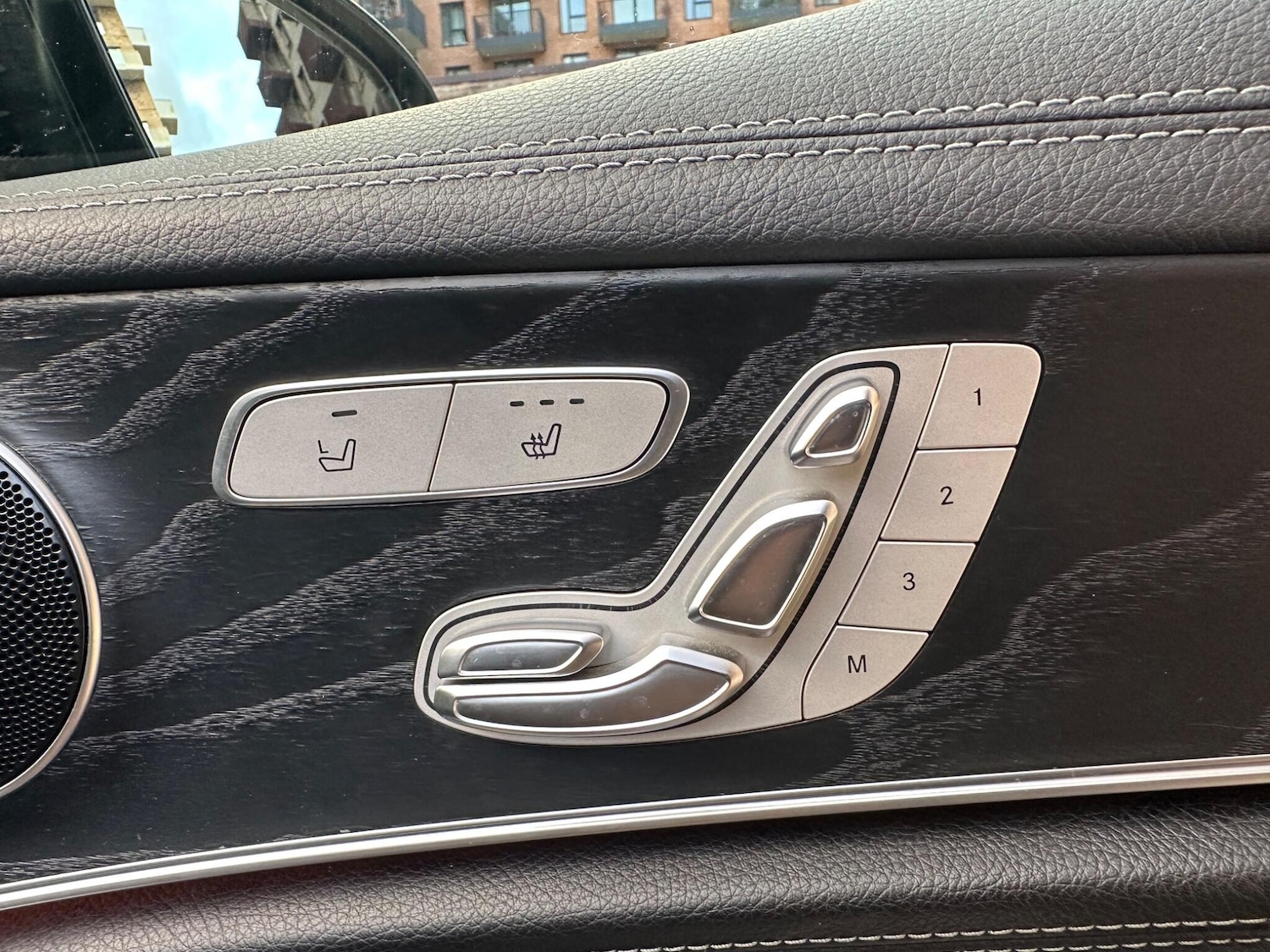 Used Mercedes-Benz E Class 2018 for sale - 76700648: Photo 34