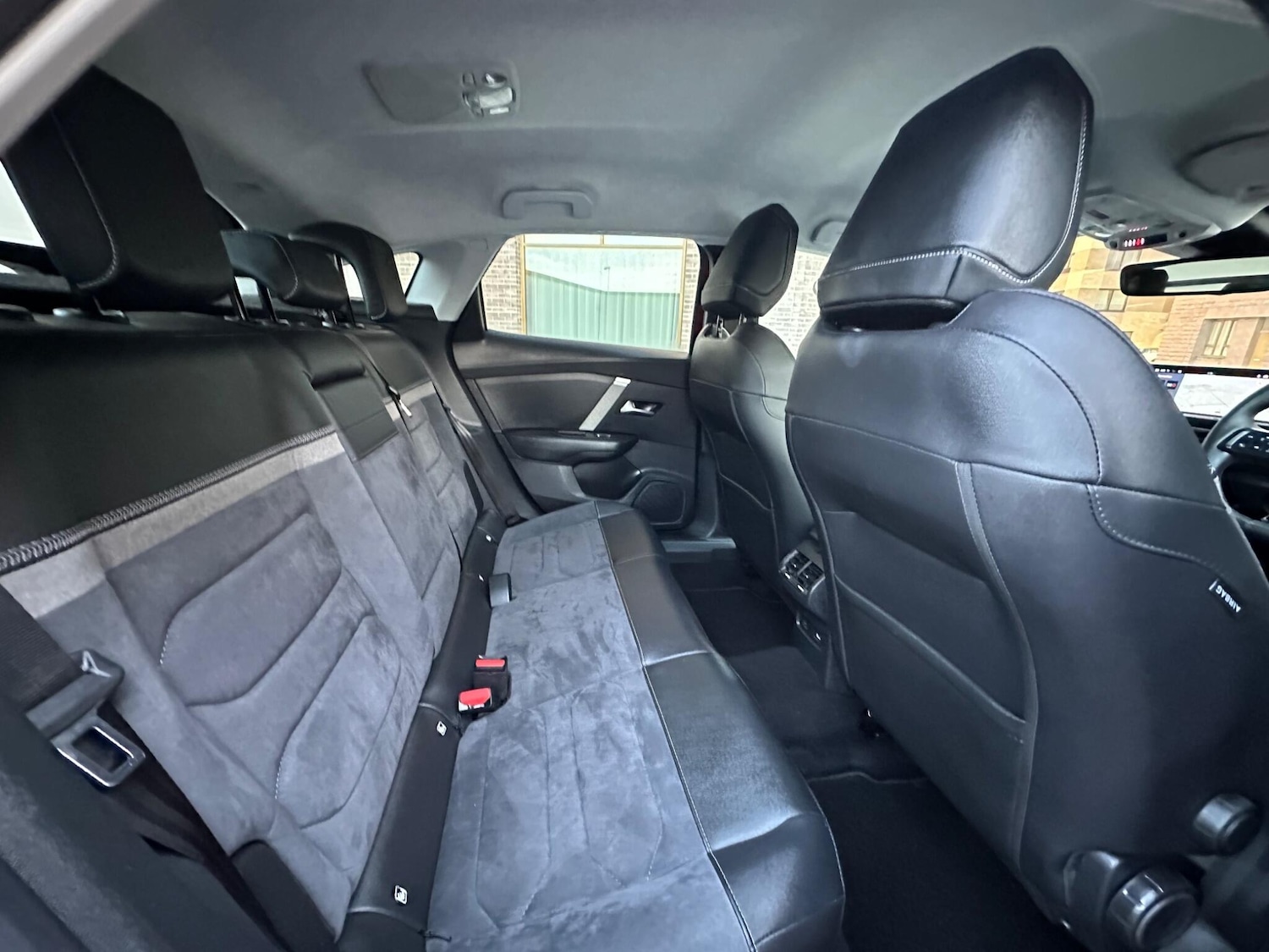 Used Citroen C4 2024 for sale - 76714940: Photo 34