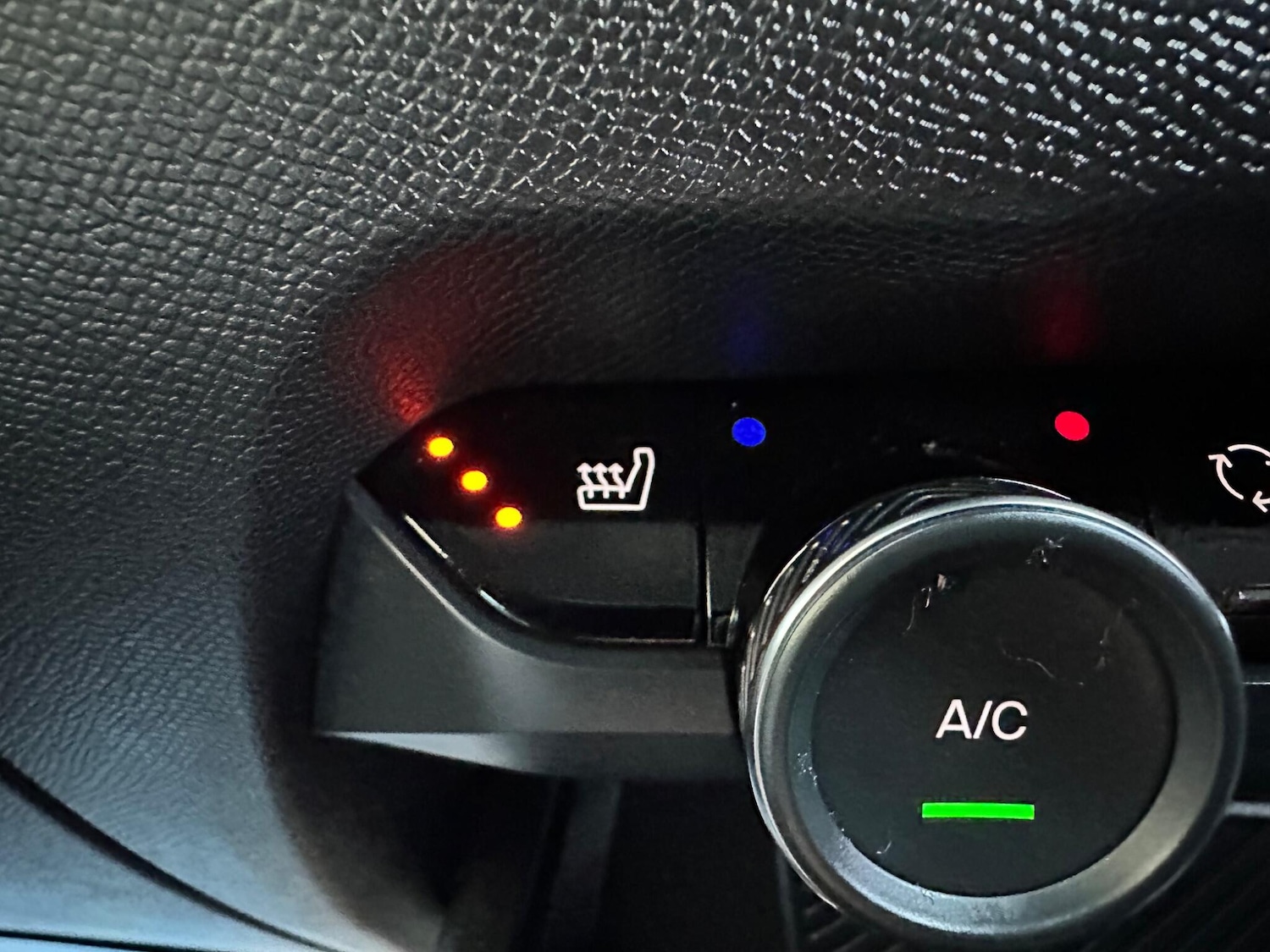 Used Citroen C4 2024 for sale - 76714940: Photo 38