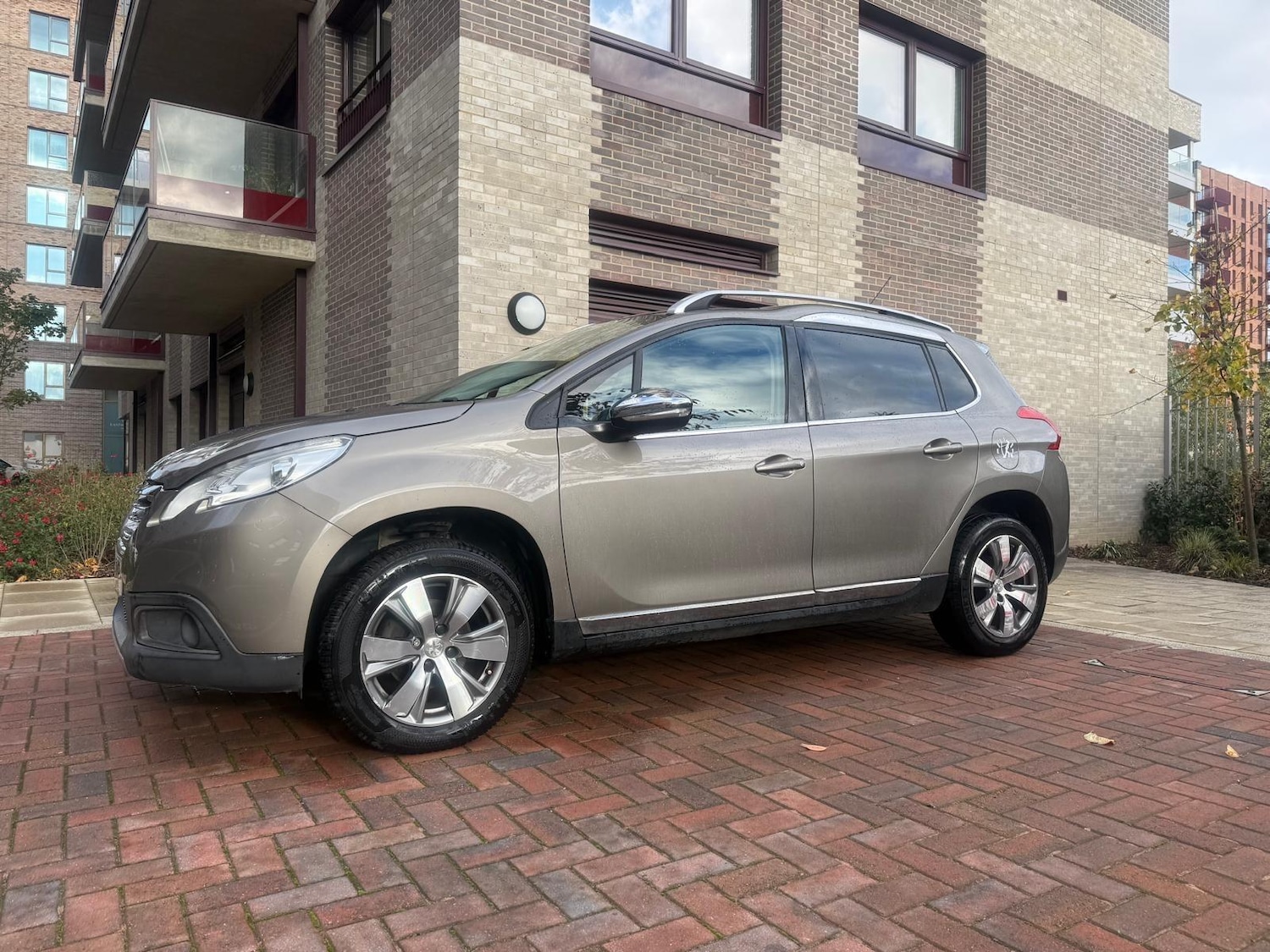 Used Peugeot 2008 2016 for sale - 76513045: Photo 16