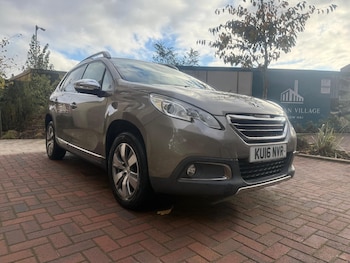 Used Peugeot 2008 2016 for sale - 76513045: Photo