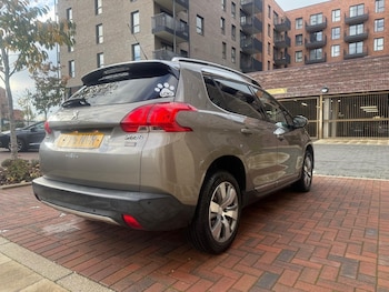 Used Peugeot 2008 2016 for sale - 76513045: Photo