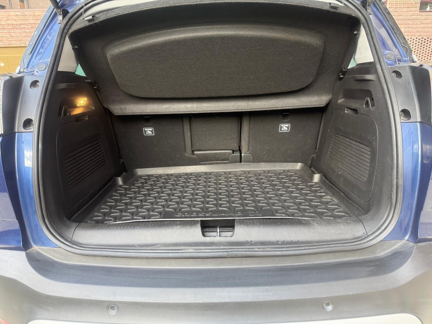 Used Vauxhall Crossland 2022 for sale - 75928249: Photo 19