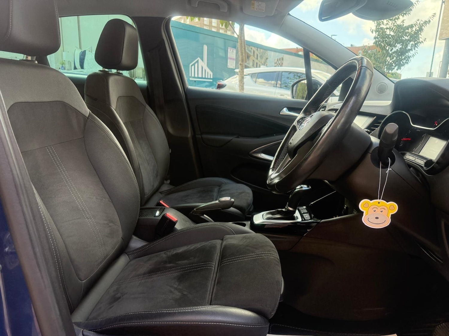 Used Vauxhall Crossland 2022 for sale - 75928249: Photo 25