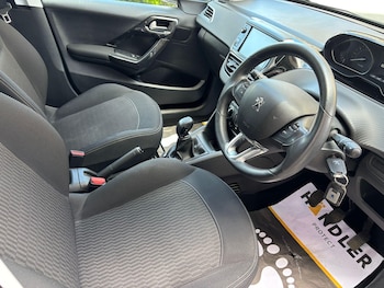 Used Peugeot 208 2018 for sale - 78898557: Photo