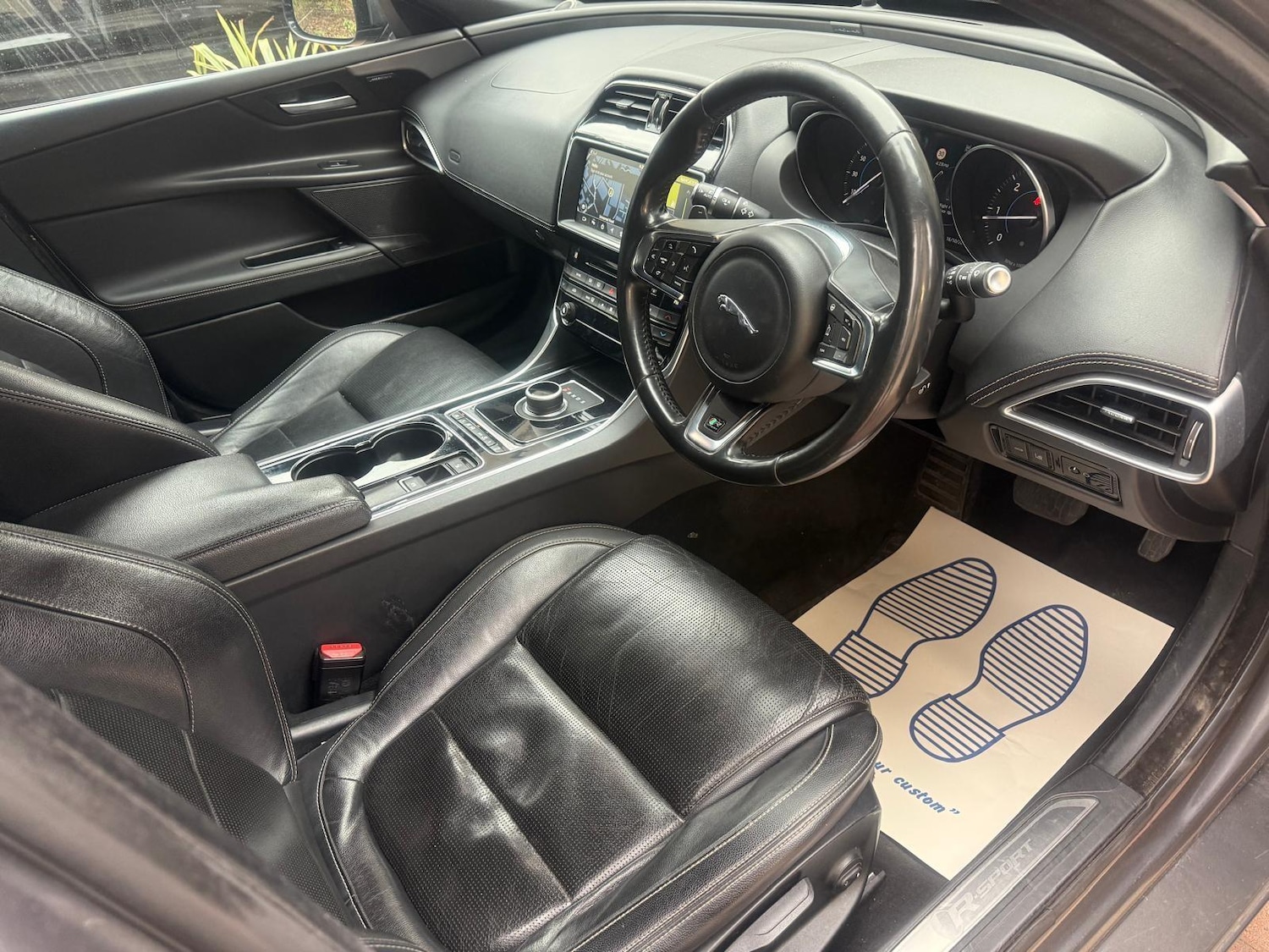 Used Jaguar XE for sale - 76996811: Photo 24