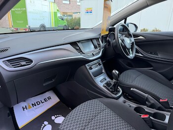 Used Vauxhall Astra 2016 for sale - 76926445: Photo