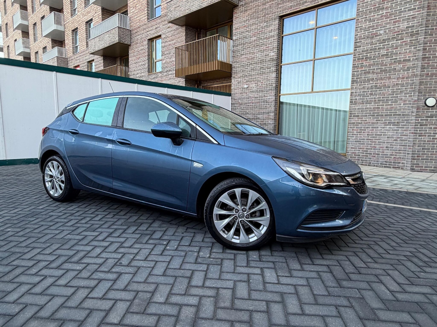 Used Vauxhall Astra 2016 for sale - 76926445: Photo 6
