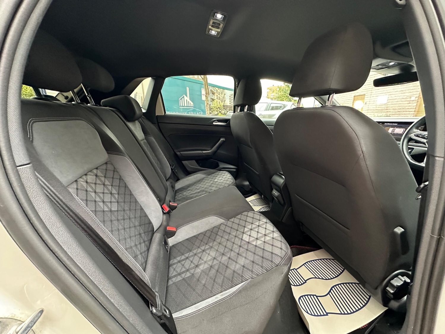 Used Volkswagen Polo 2022 for sale - 76227259: Photo 41