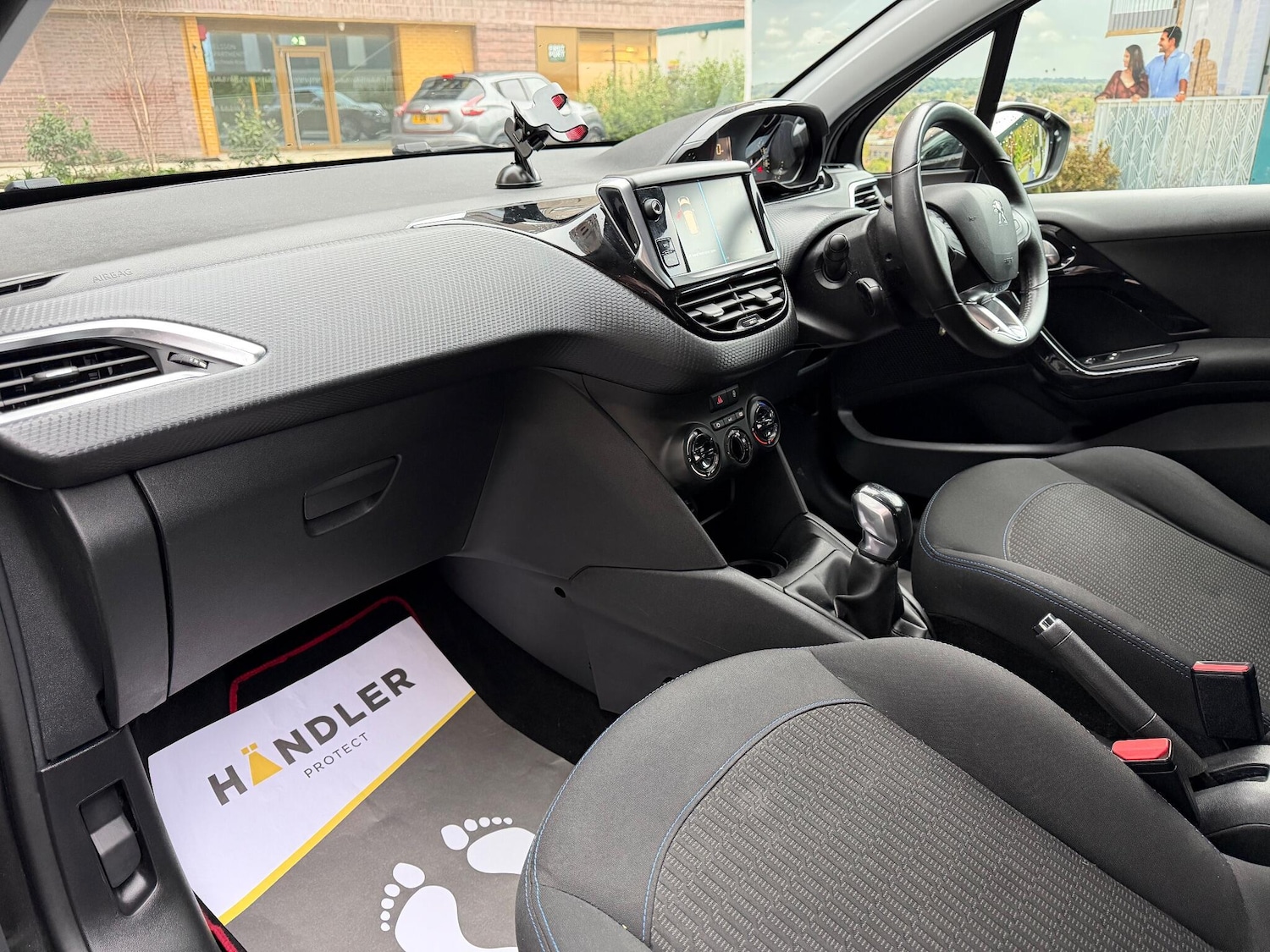 Used Peugeot 208 2019 for sale - 77202829: Photo 3