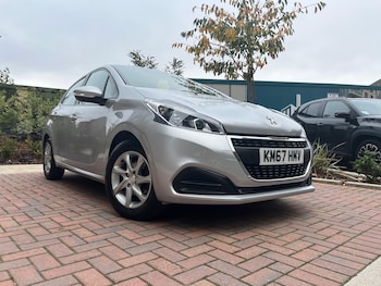 Used Peugeot 208 2017 for sale - 76522167: Photo