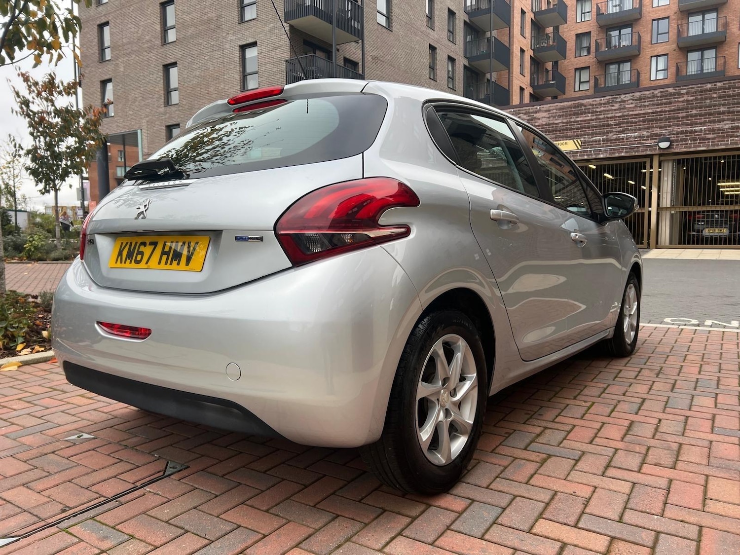 Used Peugeot 208 2017 for sale - 76522167: Photo 22