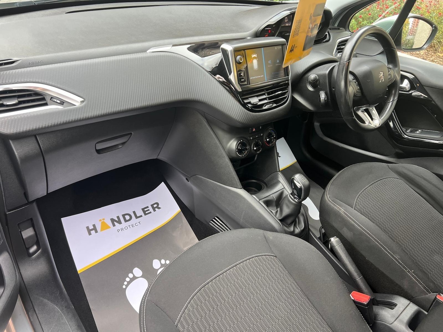 Used Peugeot 208 2017 for sale - 76522167: Photo 3