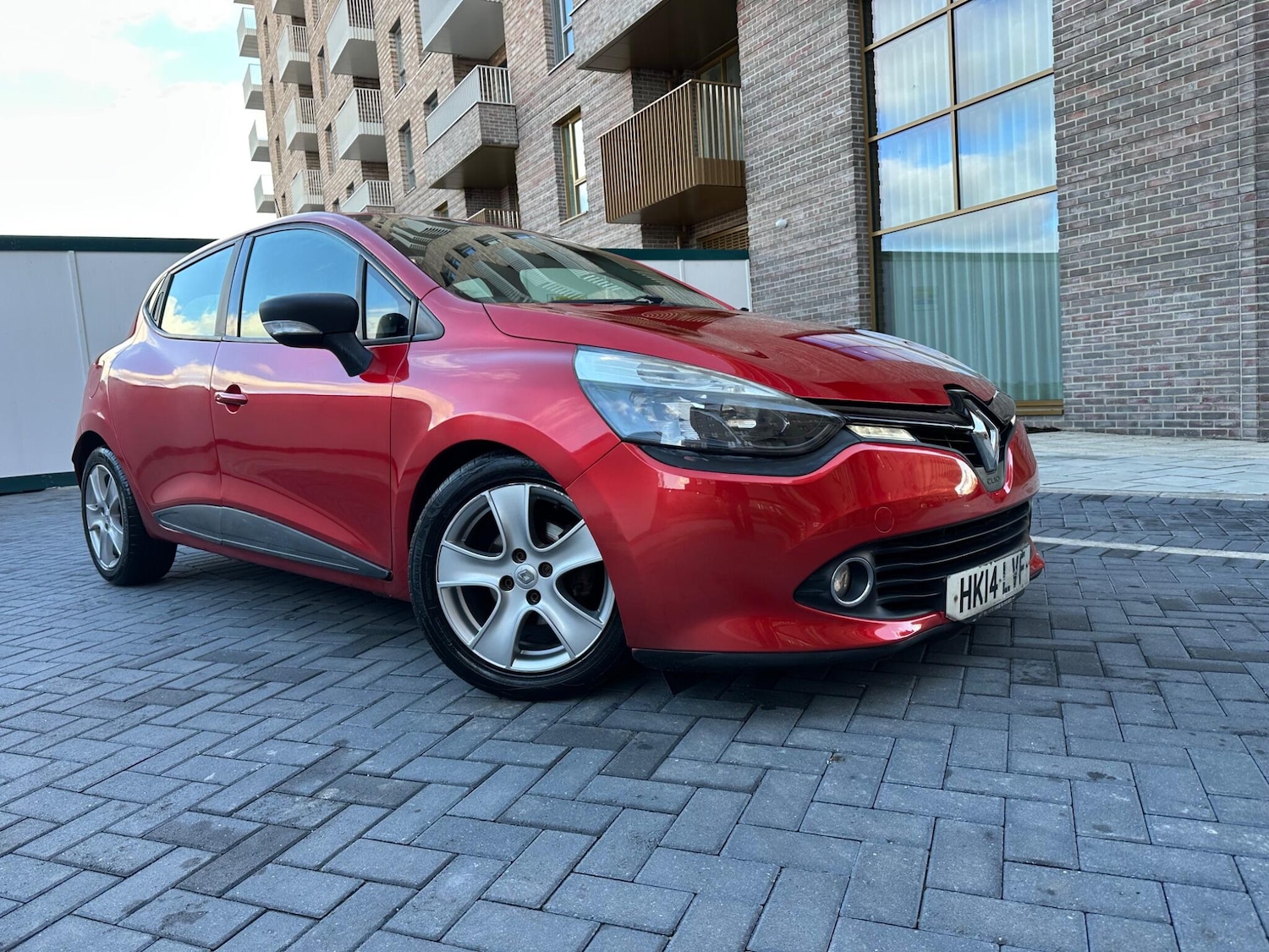 Used Renault Clio 2014 for sale - 76671546: Photo 1