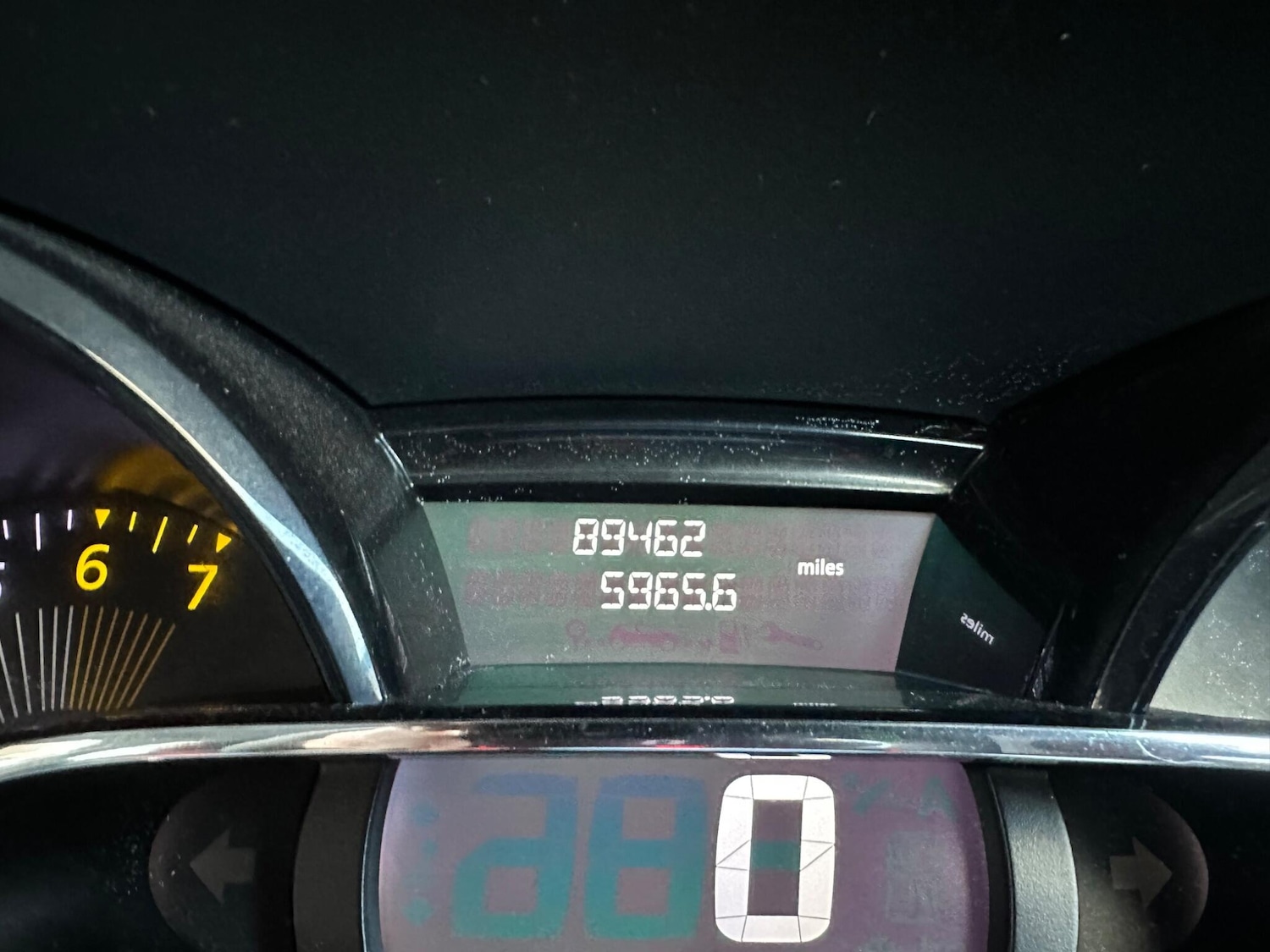 Used Renault Clio 2014 for sale - 76671546: Photo 17