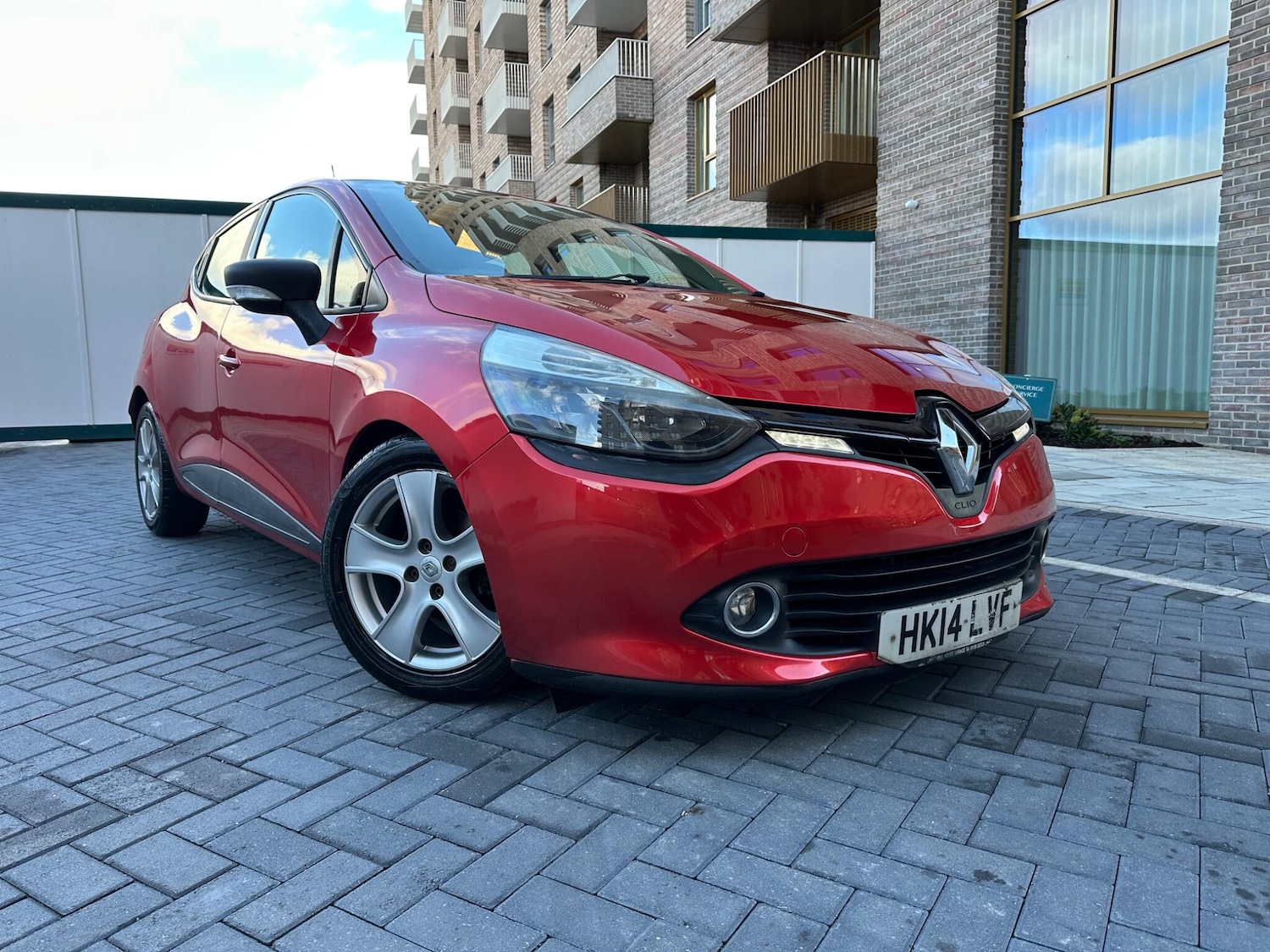 Used Renault Clio 2014 for sale - 76671546: Photo 8